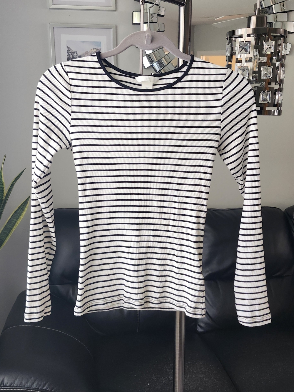 H&M Striped Long Sleeve Crewneck Top - White & Black